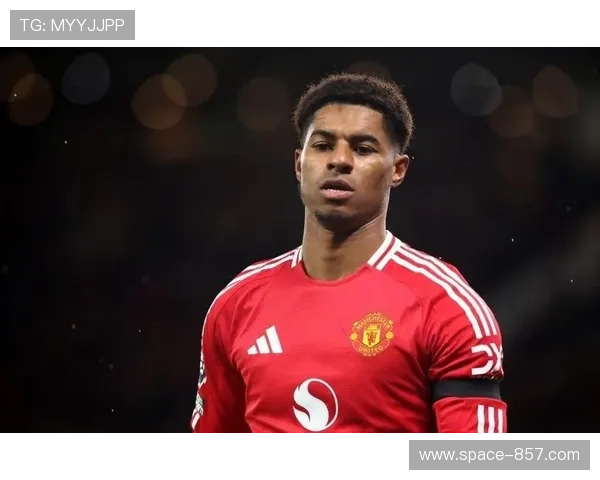 罗马诺：巴萨尚未确定是否买断拉什福德