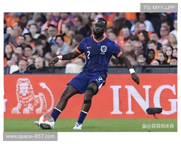 桑德兰主场不败秘诀：升班马的防守组织艺术